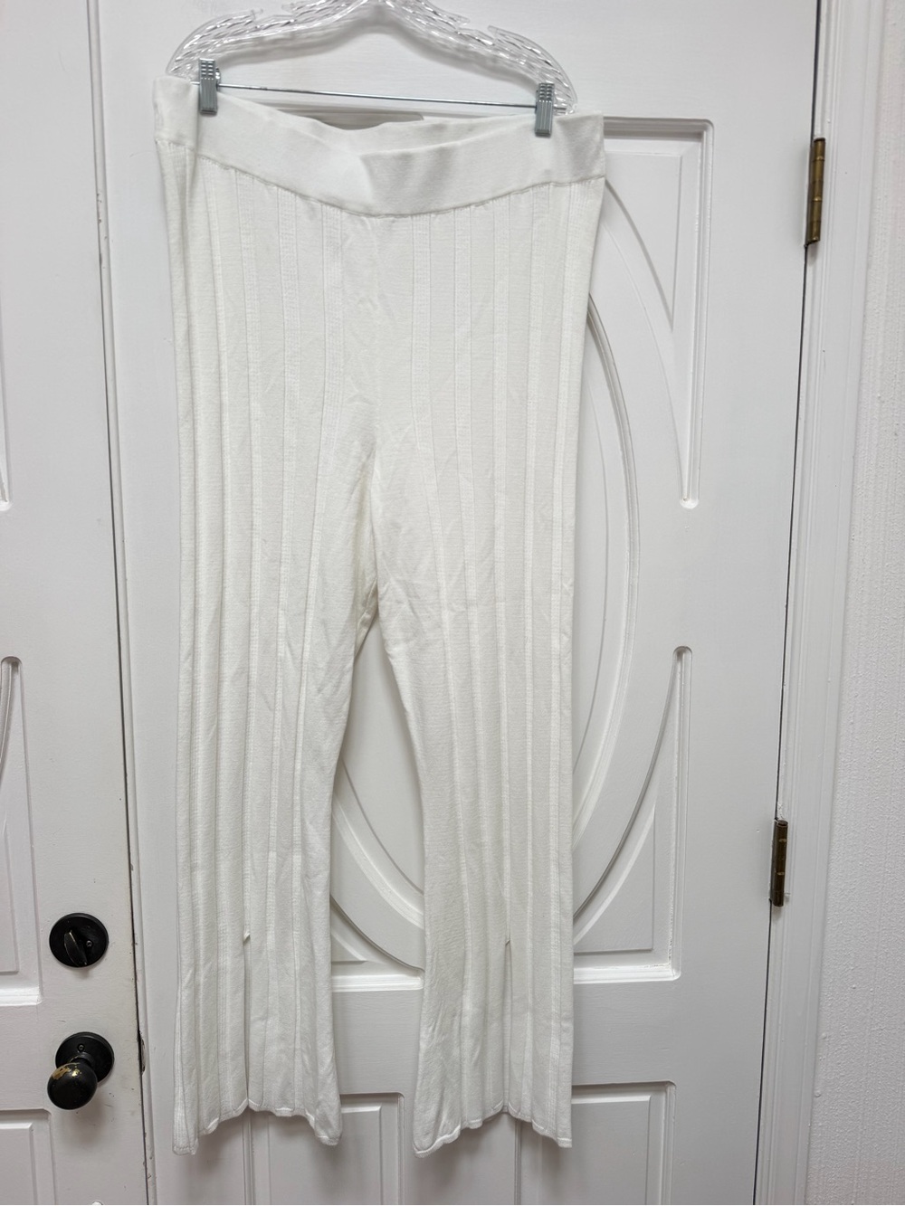 Stretch Ribbed Wide-Leg Pants - White